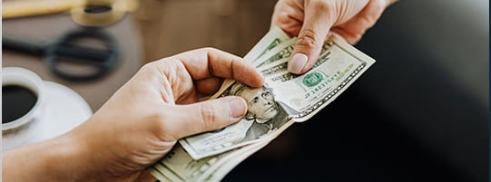 What Are Cash Pay Clinics & How Can They Benefit You? post