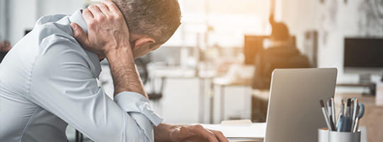 5 Key Signs You're Suffering from a Post-Accident Neck Injury post