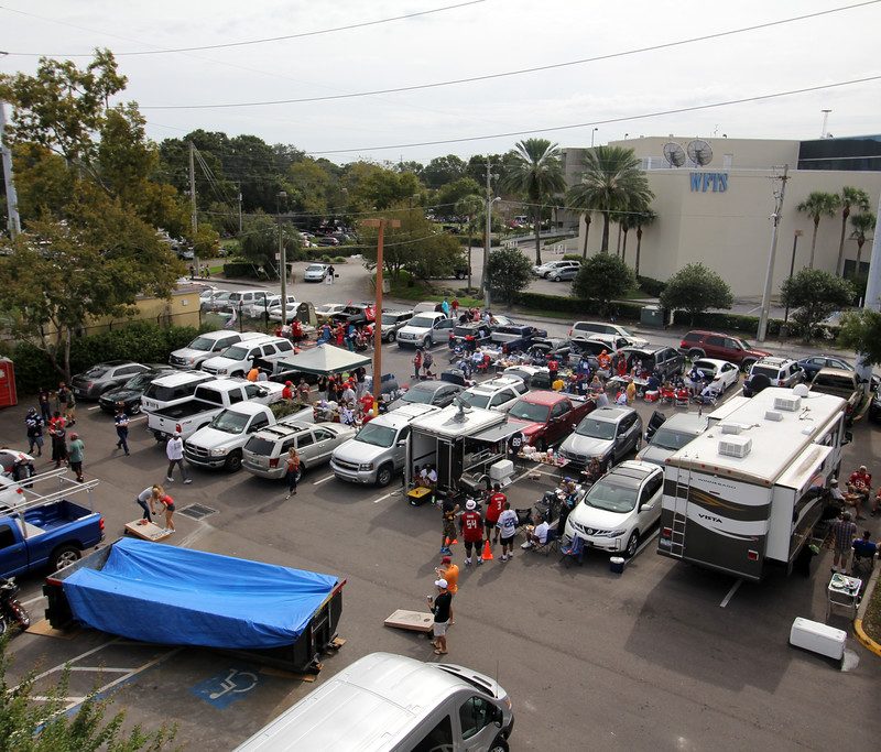 Find USF Football Game Parking With Tampa-Based Roche Parking Services