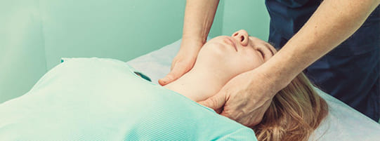Here's How A Chiropractor Can Help Treat Dizziness and Vertigo post