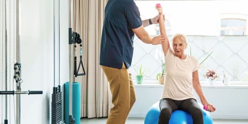 What Should I Wear to Physical Therapy? Our Outfit Guide post